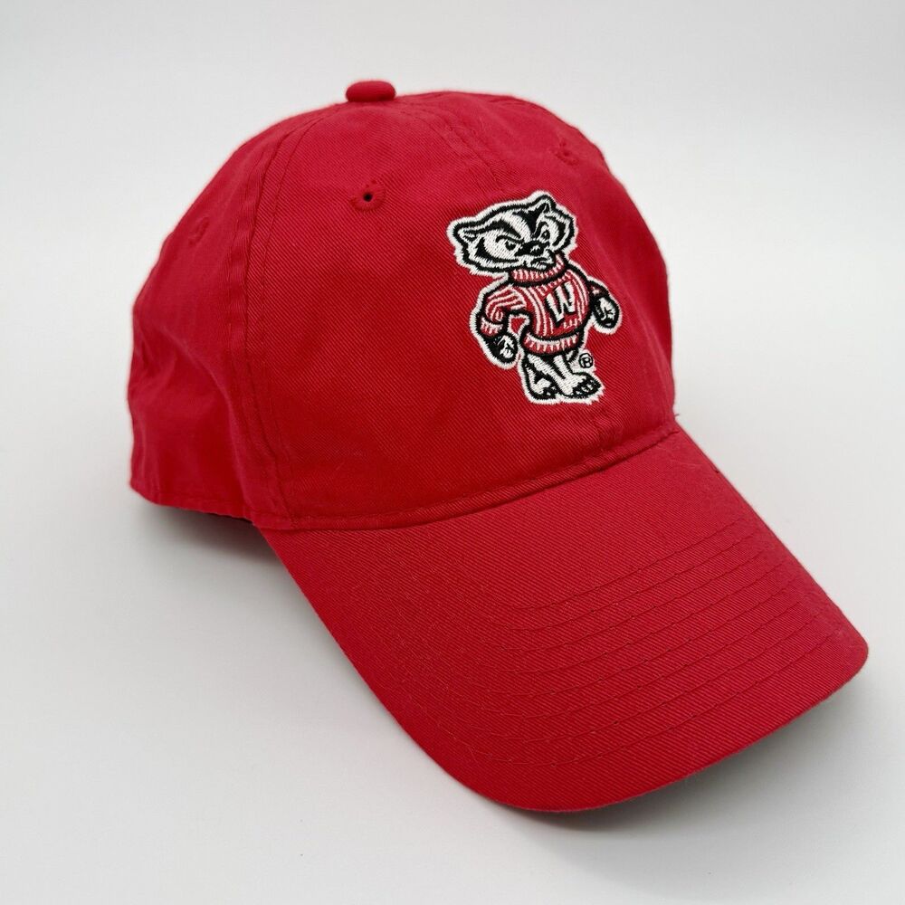 WISCONSIN BADGERS Red Signature Hat Cap One Size Embroidered Badger Snap Back